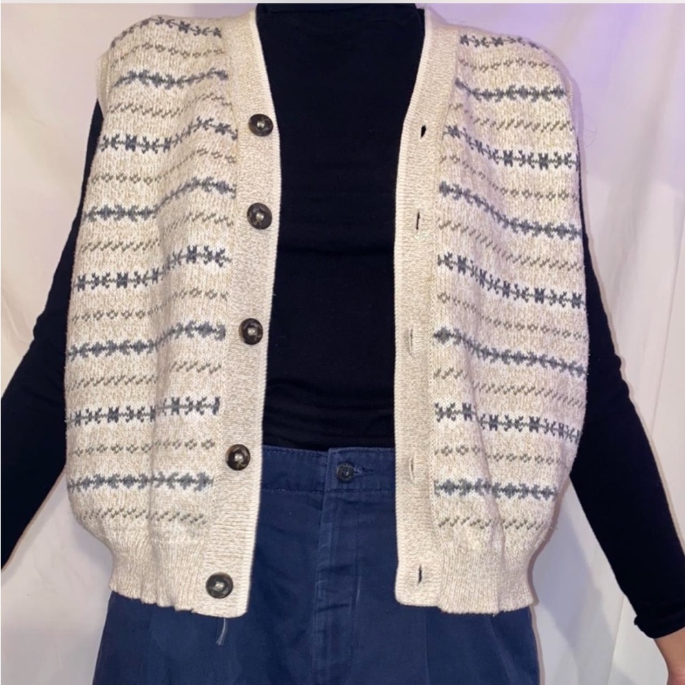 Eddie Bauer knit button up sweater vest